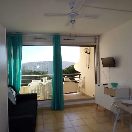 Avec Piscine, Proche Et Commerces - Fr-1-328-263 Apartment
